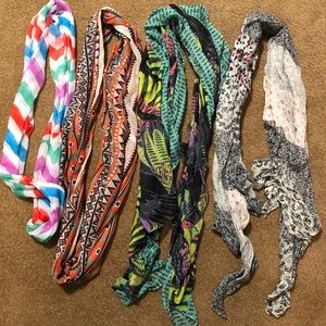 Scarf lot